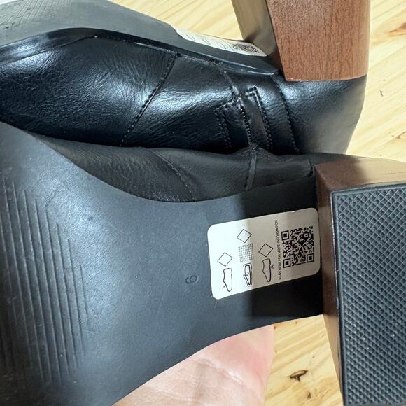 Asos Womens Size 8 Ankle Boots Black Patent Leather Heeled Side Zip Almond Toe - Picture 7 of 11